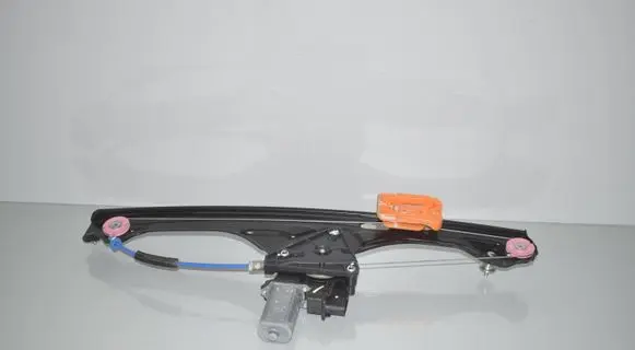 BMW 2 F46 Front door window regulator with motor 7463485 7490195 51337490195
