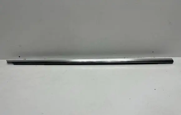 Mercedes-Benz C W206 Door glass trim A2067201800