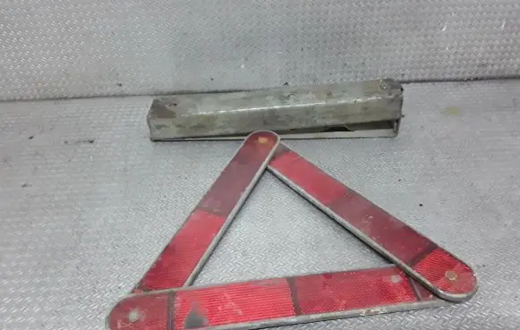 Emergency warning sign