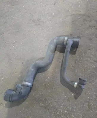 BMW 3 E46 Coolant pipe/hose 7520669 7520668