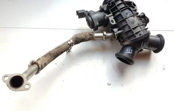 Land Rover Discovery 3 - LR3 Throttle valve 4S7Q9L444CJ