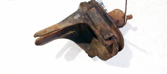 Honda Accord Engine mount bracket 