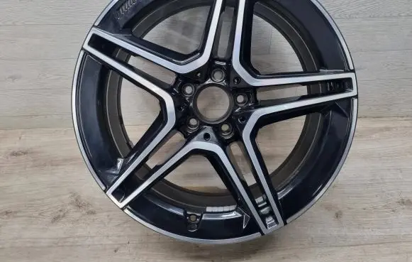 R19 alloy rim