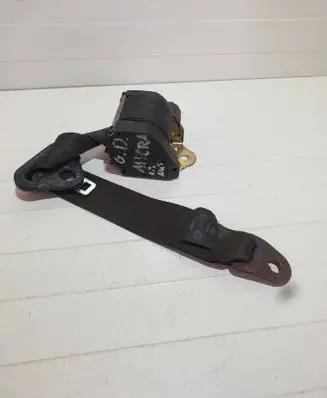 Nissan Micra Rear seatbelt 33049809 040490 33028136