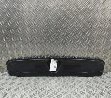 Audi Q3 F3 Radiator trim 83A807081