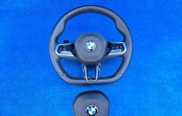 BMW 5 G60 G61 Steering wheel 32305A716C2 5A716C2