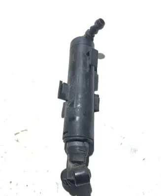 Headlight washer spray nozzle