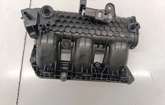 Opel Astra L Intake manifold 9842272880