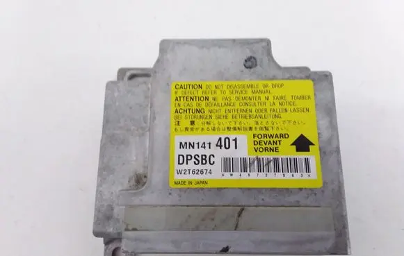 Mitsubishi Grandis Airbag control unit/module MN141401