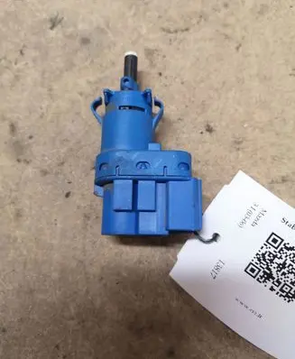 Mazda 3 I Brake pedal sensor switch BP4K