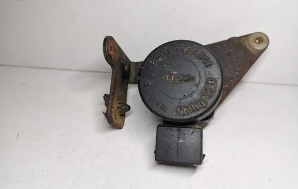 BMW 7 E38 Front height sensor lever 1182641