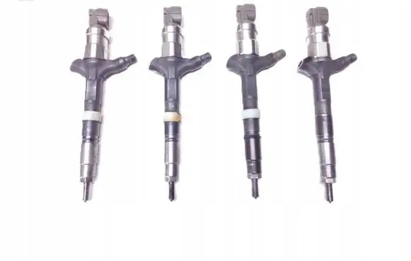 Toyota Corolla Verso E121 Fuel injector 2367027020 11C17225