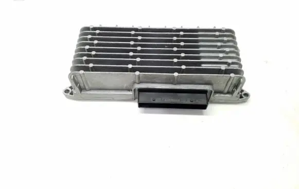 Audi A5 8T 8F Sound amplifier 8T0035223AH