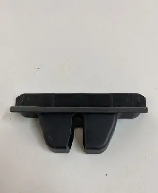 Land Rover Discovery Sport Tailgate/boot lid lock trim FK7246420AB