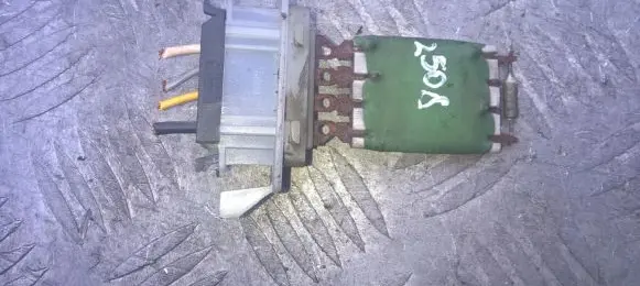 Citroen Berlingo Heater blower motor/fan resistor