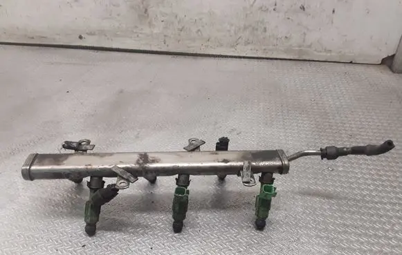 Chrysler Voyager Fuel injectors set 04861454AA 0280156007