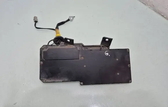 Nissan Murano Z52 Aerial antenna amplifier 