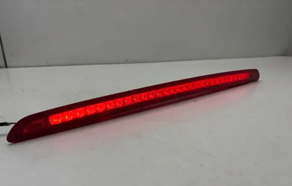 Volkswagen PASSAT B8 Third/center stoplight 3G9945087A