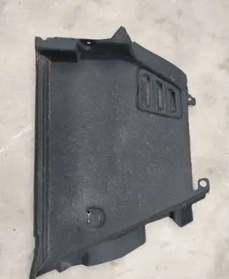 Renault Clio V Trunk/boot lower side trim panel 849514485R