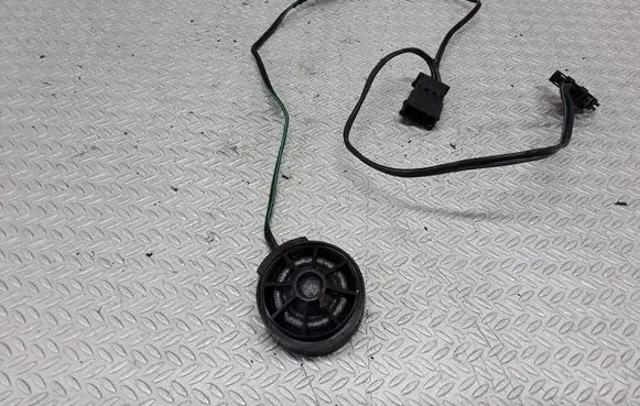 Audi A6 S6 C5 4B Front door high frequency speaker 4B0035399A