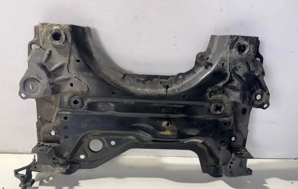 Peugeot 5008 II Front subframe 7CAA67