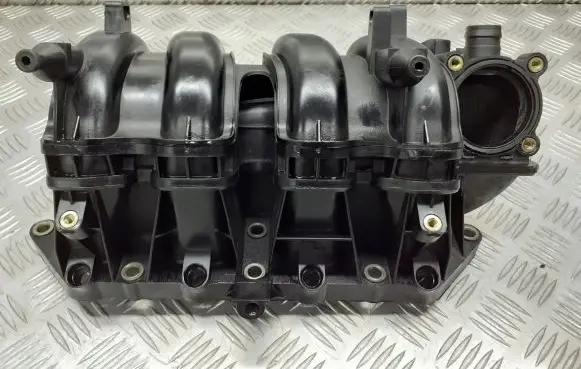 Volkswagen Polo IV 9N3 Intake manifold