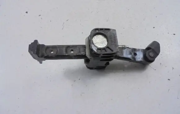 Volvo S60 Front door check strap stopper 31298466