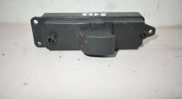 Mazda 6 Electric window control switch GS1D66370