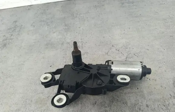 Seat Leon (1P) Rear window wiper motor 