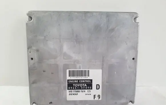 Toyota Corolla Verso AR10 Engine control unit/module 896610F090 1758007614