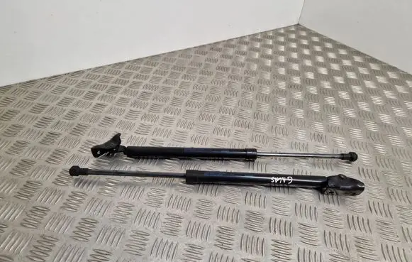 Citroen C4 Aircross Tailgate strut 15H17C2