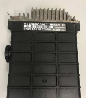 Mercedes-Benz E W124 Engine control unit/module 0280800346 0085459832