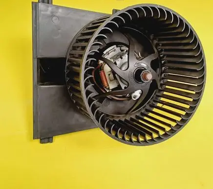 Volkswagen Polo IV 9N3 Heater fan/blower 1J1819021B H35657880E