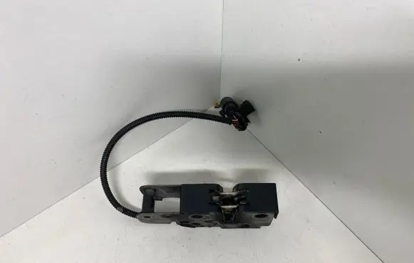 Volkswagen Touareg II Engine bonnet/hood lock/catch 7P6823509B