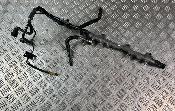 Hyundai Santa Fe Fuel main line pipe 314002F600 045214321