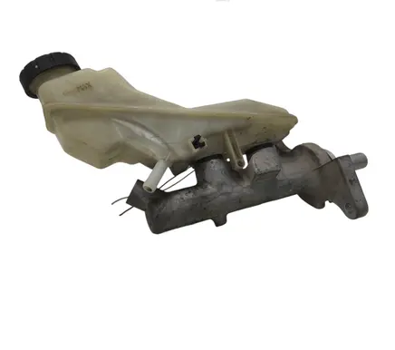 Toyota Corolla E120 E130 Master brake cylinder 74471251