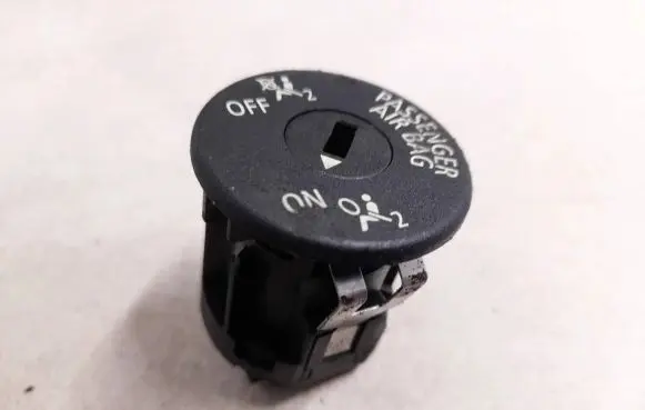 BMW 1 E81 E87 Passenger airbag on/off switch 61319198886 9198886
