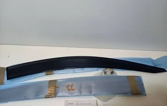 Honda HR-V Rear door wind deflector 08R04T7S600
