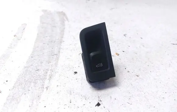 Audi A7 S7 4G Tailgate opening switch 4G8959829
