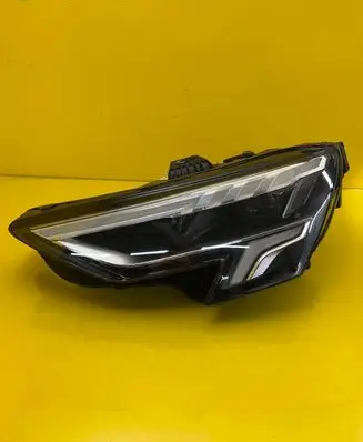 Audi A3 8Y Headlight/headlamp 8Y0941033