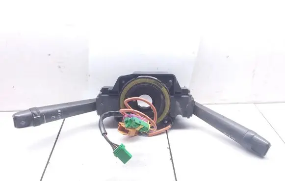 Volvo S60 Wiper turn signal indicator stalk/switch 8666596 4970