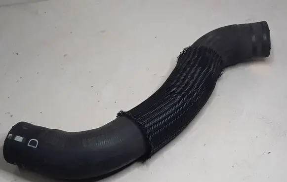 Toyota Avensis T250 Engine coolant pipe/hose 814485236