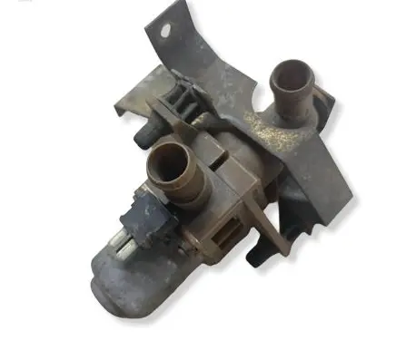 Mercedes-Benz Vito Viano W638 Coolant heater control valve 0018300684