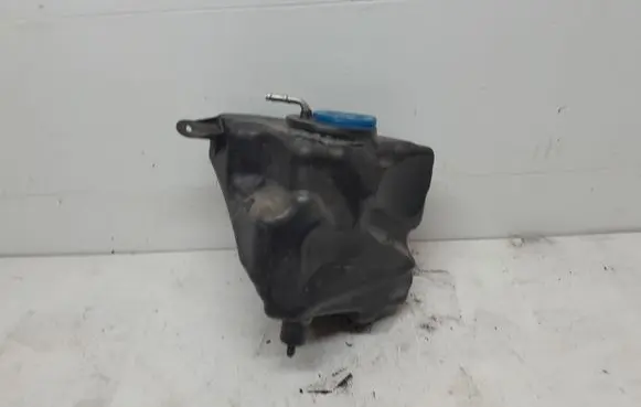Mercedes-Benz S W221 Windshield washer fluid reservoir/tank 2108691221 A2218602160