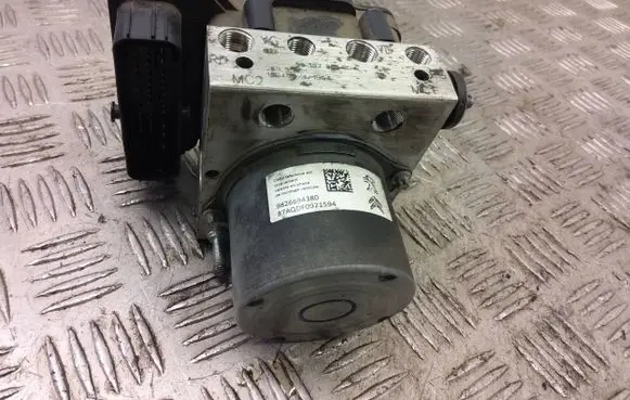 Opel Grandland X ABS Pump 9826694380