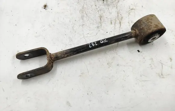 Ford Taurus Rear upper control arm/wishbone
