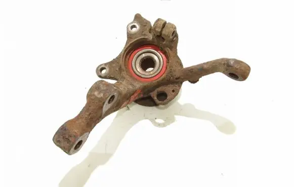 Audi A4 S4 B5 8D Front wheel hub