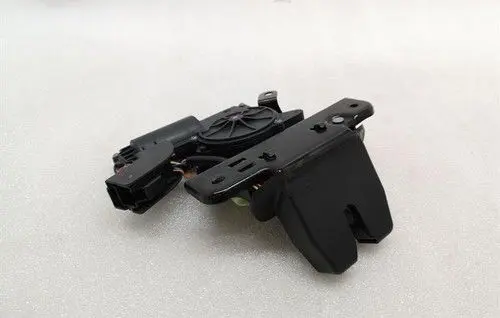 Tesla Model Y Tailgate/trunk/boot lock/latch/bracket 150060400B