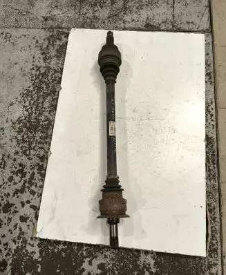 BMW X5 E70 Rear driveshaft 105381