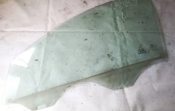 KIA Ceed Front door window glass four-door as2